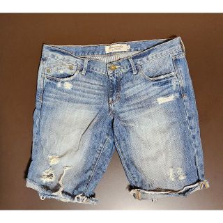 アバクロンビーアンドフィッチ(Abercrombie&Fitch)の【未使用】Abercrombie & Fitch　ハーフパンツ　サイズ：４(ハーフパンツ)