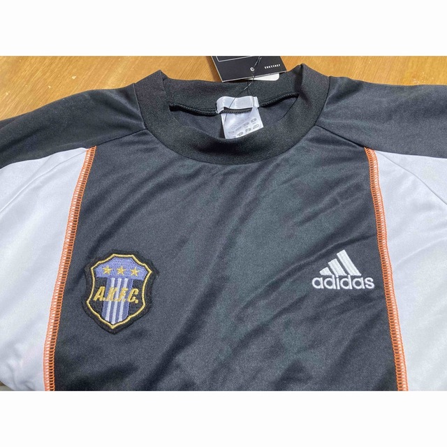 adidas(アディダス)のアディダス　半袖Tシャツ　160cm スポーツ/アウトドアのサッカー/フットサル(ウェア)の商品写真