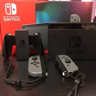 ニンテンドースイッチ(Nintendo Switch)のオカメインコ様専用(家庭用ゲーム機本体)