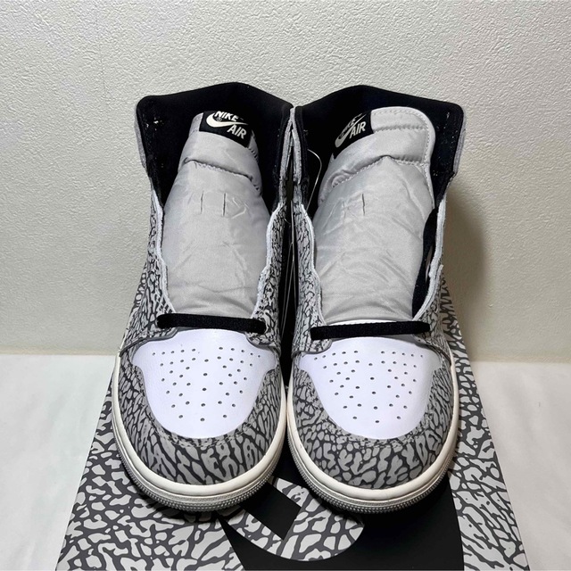 スニーカーNIKE AIR JORDAN 1 HIGH OG WHITE CEMENT