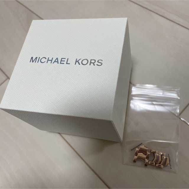 Michael Kors(マイケルコース)のMICHAEL KORS時計 レディースのファッション小物(腕時計)の商品写真