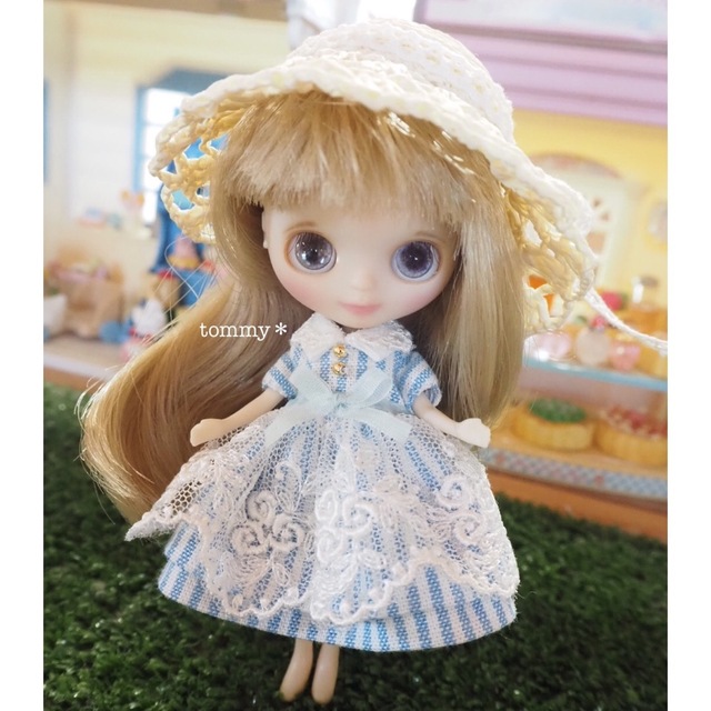 SOLD ♡ブライス　アイシードール　アウトフィット　ワンピース　ドレス　薔薇