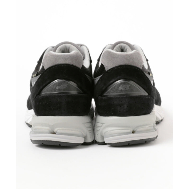 New Balance(ニューバランス)の新品 NEW BALANCE M2002RXD ゴアテックス 黒 × グレー メンズの靴/シューズ(スニーカー)の商品写真