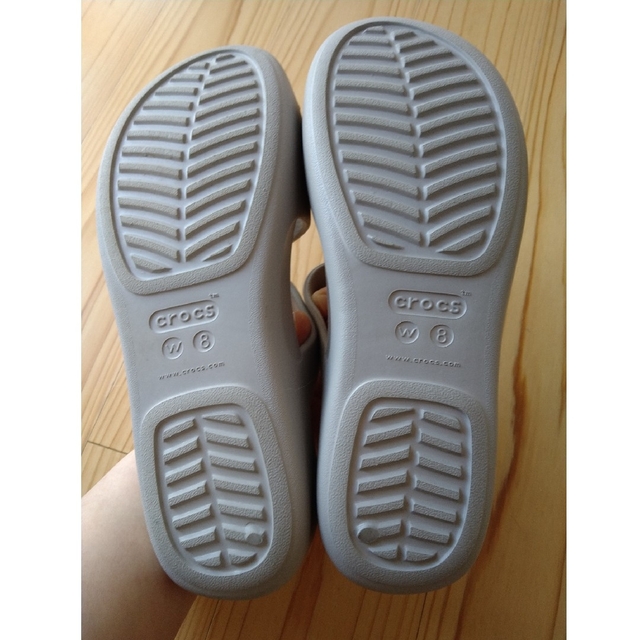 crocs(クロックス)のクロックス　crocs　サンダル　レディース　W8　24〜25cm レディースの靴/シューズ(サンダル)の商品写真