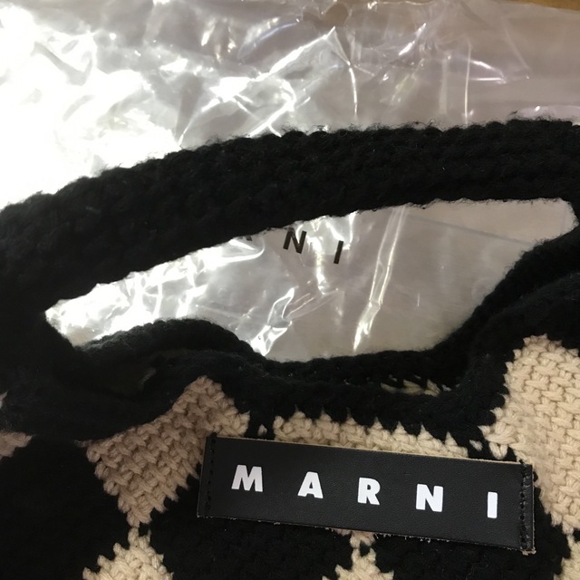 Marni(マルニ)のMARNI ニットバック　small レディースのバッグ(トートバッグ)の商品写真
