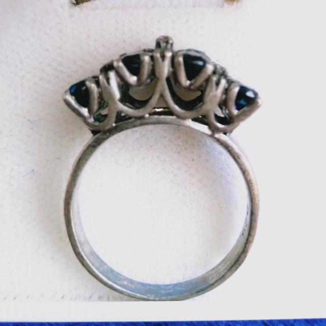 シルバーリング　青石　925刻印 レディースのアクセサリー(リング(指輪))の商品写真