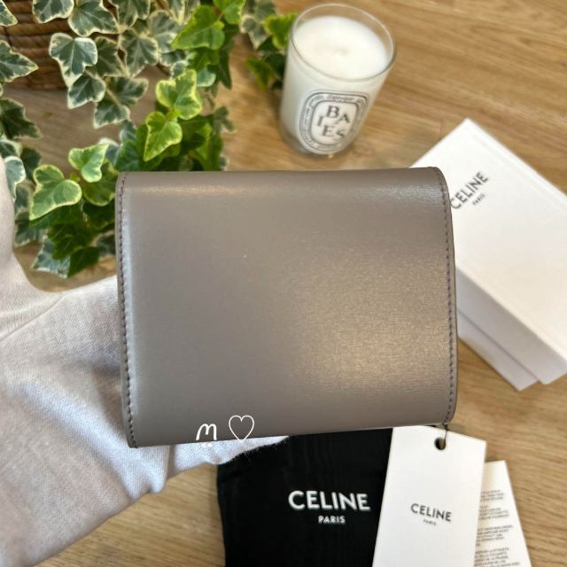 CELINE　セリーヌ　スモールウォレット　トリオンフ　三つ折り財布　現行品