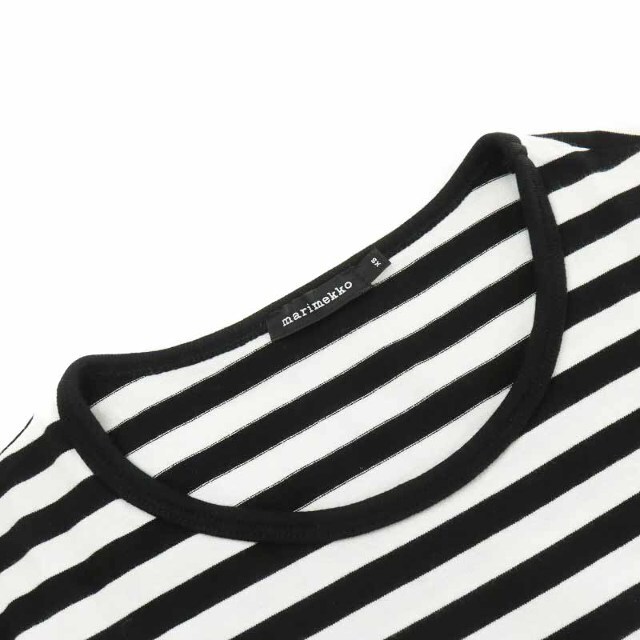 marimekko(マリメッコ)のマリメッコ marimekko Tシャツ カットソー 半袖 ロゴ XS 黒 白 レディースのトップス(Tシャツ(半袖/袖なし))の商品写真