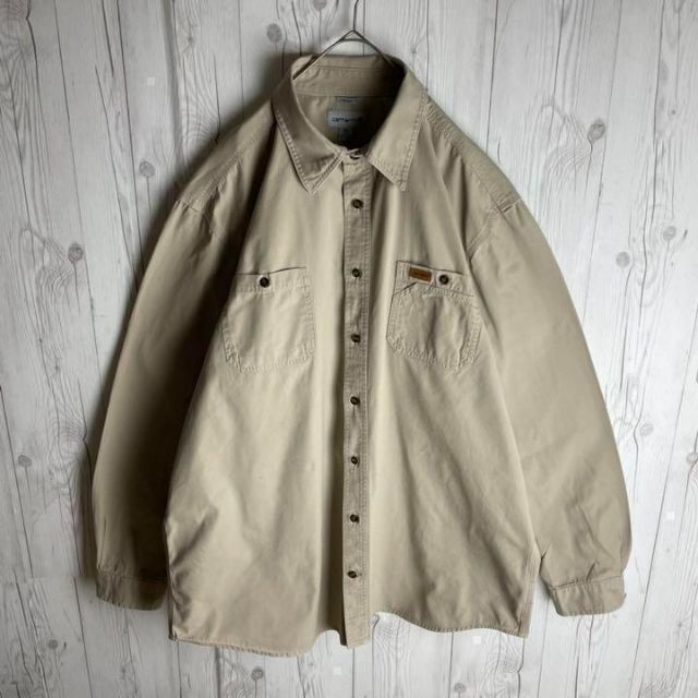 carhartt(カーハート)の【ビッグシルエット】カーハート☆ワンポイントレザーロゴ入り シャツ 厚手 人気 メンズのトップス(シャツ)の商品写真