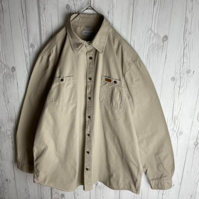 carhartt(カーハート)の【ビッグシルエット】カーハート☆ワンポイントレザーロゴ入り シャツ 厚手 人気 メンズのトップス(シャツ)の商品写真