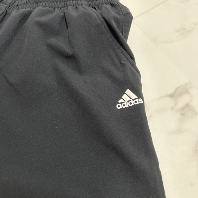 adidas(アディダス)の7分丈パンツ レディースのパンツ(その他)の商品写真