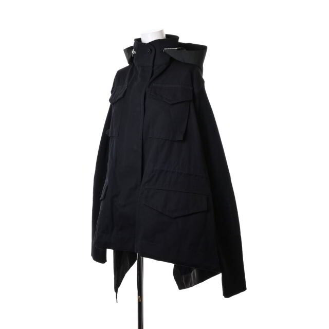 Sacai 再構築 ドッキング ミリタリー ジャケット Sacai 再構築 ドッキング ミリタリー ジャケット
