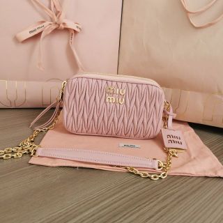 miumiu - マテラッセレザー ミニバッグ ミニショルダー miumiuの通販