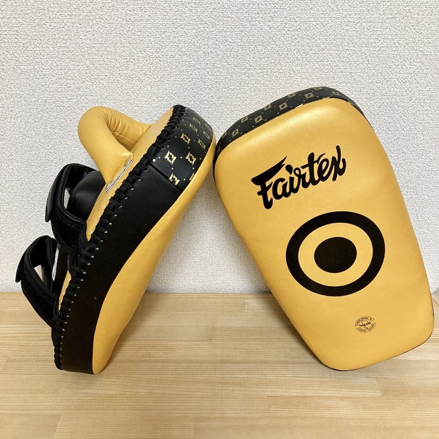 新品】fairtex キックミット KPLC5 Gord - beverly-group.ru