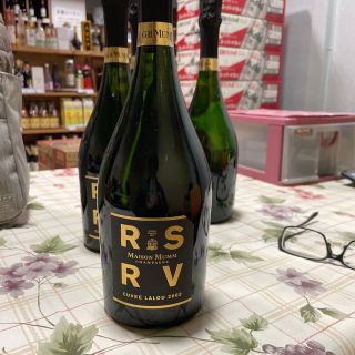 ドンペリニヨン(Dom Pérignon)のメゾンマムRSRVキュベラルー(シャンパン/スパークリングワイン)