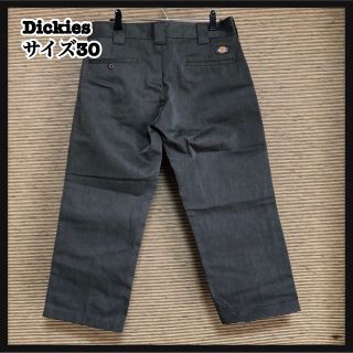 ディッキーズ(Dickies)の【ディッキーズ】ハーフパンツ　30　エンブレムタグ　ダークグレー　七分丈　18(ショートパンツ)