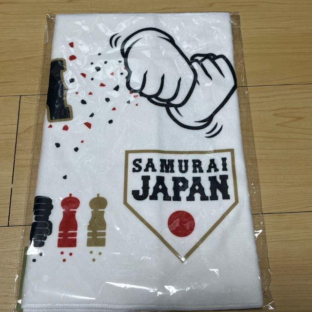 WBC 公式グッズ　ペッパーミル　タオル　ヌードバー スポーツ/アウトドアの野球(記念品/関連グッズ)の商品写真