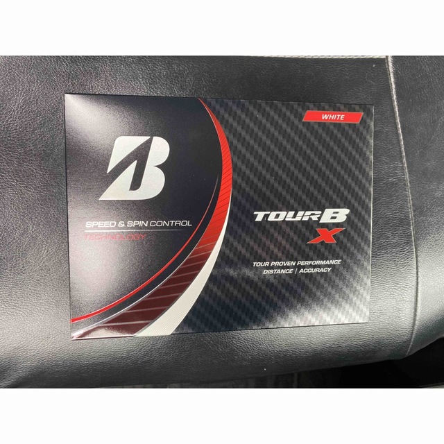 BRIDGESTONE(ブリヂストン)の【新品、未使用】TOURB X ゴルフボール チケットのスポーツ(ゴルフ)の商品写真