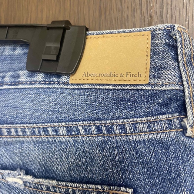 Abercrombie&Fitch(アバクロンビーアンドフィッチ)のABERCROMBIE & FITCH アバクロ デニム ショートパンツ レディースのパンツ(ショートパンツ)の商品写真