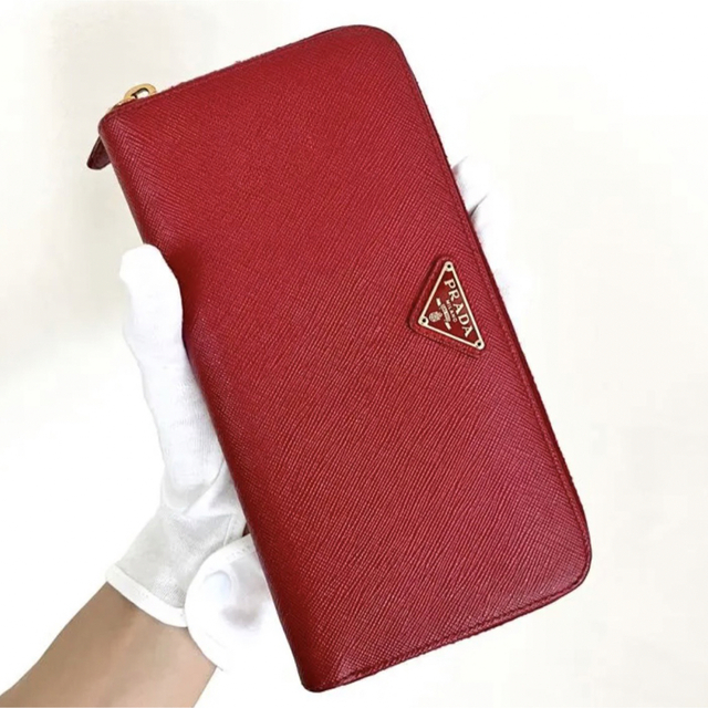 最安値】 美品✨PRADA 長財布 ゴールド金具 おしゃれ サフィアーノ