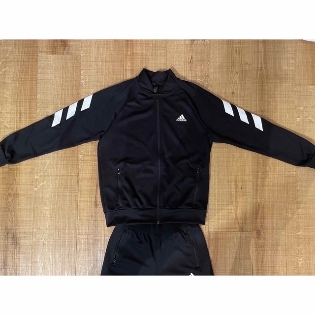 adidas(アディダス)のadidas ジャージ上下　160 キッズ/ベビー/マタニティのキッズ服男の子用(90cm~)(その他)の商品写真