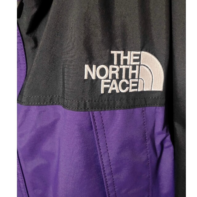 THE NORTH FACE(ザノースフェイス)のNorth Face マウンテンライトジャケット  ディープパワーパープル メンズのジャケット/アウター(その他)の商品写真