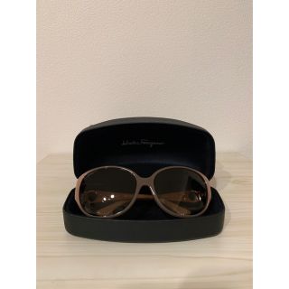 サルヴァトーレフェラガモ(Salvatore Ferragamo)の【極美品】サルバトーレフェラガモ  サングラス(レディース)(サングラス/メガネ)