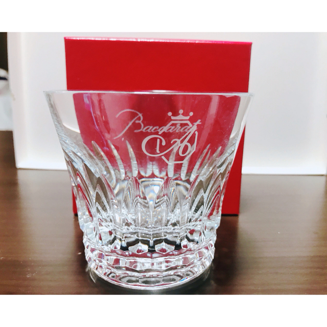 Baccarat(バカラ)の未使用品　バカラ ロックグラス 2021 Aイニシャル入り インテリア/住まい/日用品のキッチン/食器(グラス/カップ)の商品写真