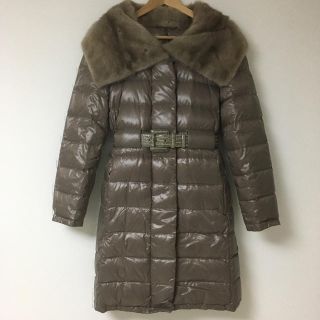 マックスマーラ(Max Mara)のMaxMara 白タグ ミンクファー ダウンコート.(ダウンコート)