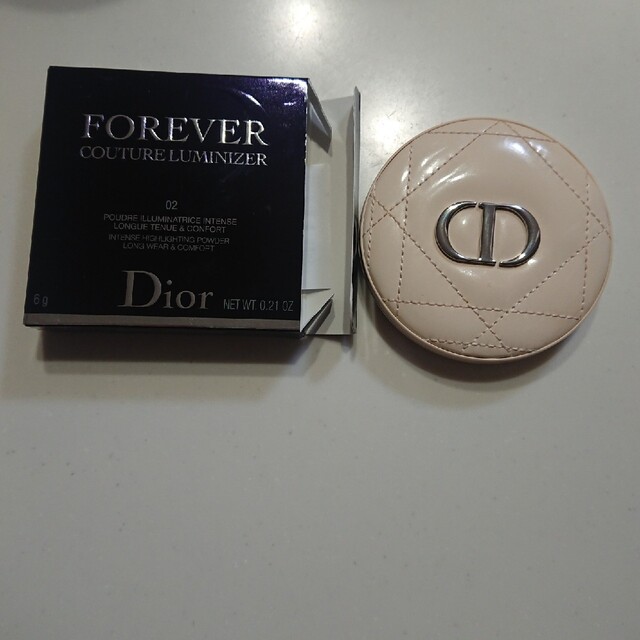 Dior(ディオール)のユリア様、専用ページ コスメ/美容のベースメイク/化粧品(フェイスカラー)の商品写真