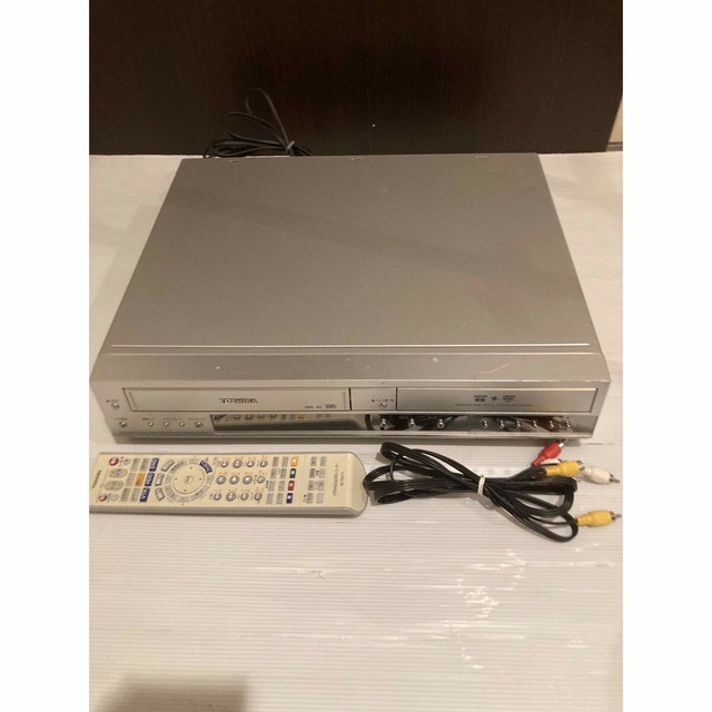 東芝　RD-XV33 ビデオ一体型HDD＆DVDレコーダー　VHSダビング可能