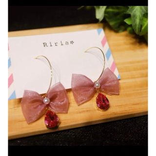 【ピアス】ピンクリボン🎀ビジューピアス(ピアス)