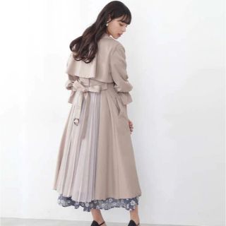 ジルバイジルスチュアート(JILL by JILLSTUART)のJILL by JILLSTUART / バックプリーツドレストレンチ(トレンチコート)