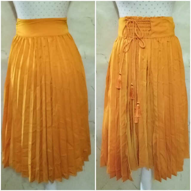 EVRIS(エヴリス)のラッププリーツミディーSK♡EVRIS エブリス 未使用 タグ付き レディースのスカート(ひざ丈スカート)の商品写真