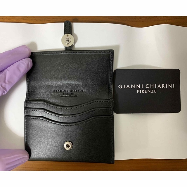 GIANNI CHIARINI(ジャンニキャリーニ)の【新品】GIANNI CHIARINI◆ジャンニキャリーニ◆カードケース◆箱付き レディースのファッション小物(名刺入れ/定期入れ)の商品写真