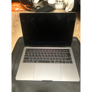 マック(Mac (Apple))の【美品】Macbook pro (13-inch, 2019 ) 3/23まで(ノートPC)