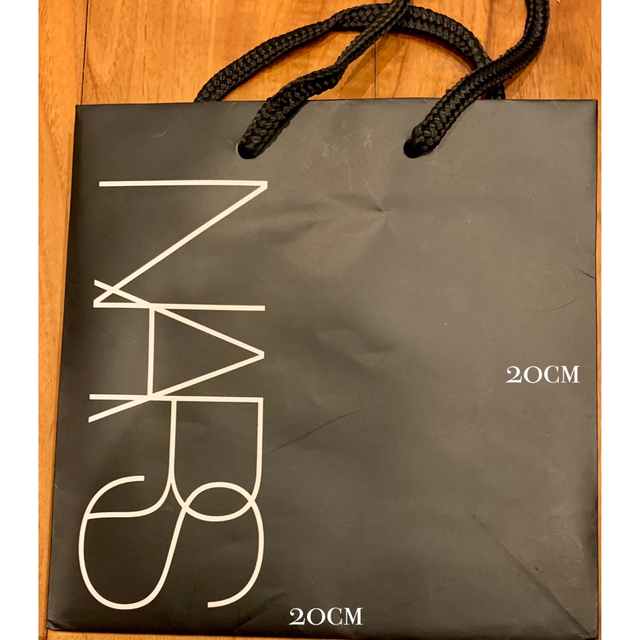 NARS(ナーズ)のショッパー　ショップ袋　NARS レディースのバッグ(ショップ袋)の商品写真