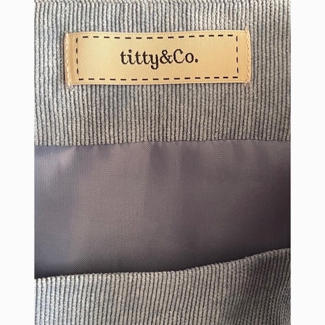 titty&co(ティティアンドコー)のティティーアンドコー titty&Co. コーデュロイフリルスカート  レディースのスカート(ミニスカート)の商品写真