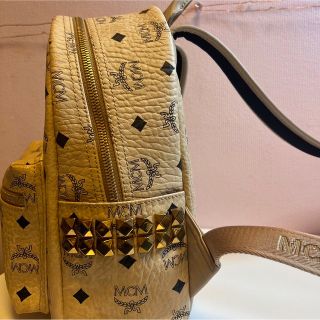 MCM - MCM リュックSサイズ ベージュ の通販 by 💞💞's shop|エムシー