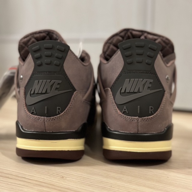 NIKE(ナイキ)のA Ma Maniére × Nike Air Jordan 4 アママニエール メンズの靴/シューズ(スニーカー)の商品写真