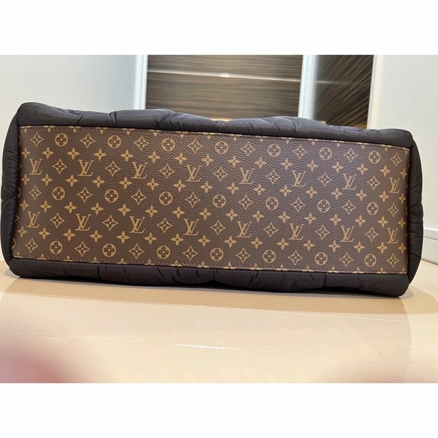 ルイ・ヴィトン LOUIS VUITTON オンザゴーGM M55420 モノグラム モノグラムテディ　アイボリー ユニセックス ハンドバッグ