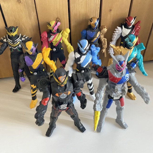 BANDAI - 仮面ライダー ビルド ジオウ フィギュア 9体 まとめ売りの