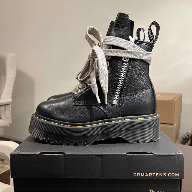 Dr.Martens(ドクターマーチン)の美品　Dr. Martens RICK OWENS 1460 Quad Ro メンズの靴/シューズ(ブーツ)の商品写真