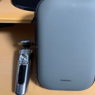 フィリップス(PHILIPS)のPHILIPSシェーバーs9861 (メンズシェーバー)