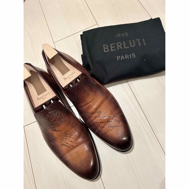 Berluti ベルルッティ カーシブ ガレ レザー ローファー