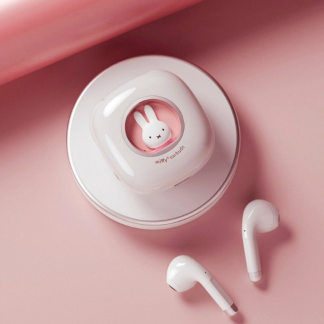 miffy(ミッフィー)の[MIPOW] ミッフィー ワイヤレスイヤホン EarBuds [ブルー] スマホ/家電/カメラのオーディオ機器(ヘッドフォン/イヤフォン)の商品写真