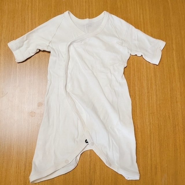 MUJI (無印良品)(ムジルシリョウヒン)の無印良品　新生児用コンビ肌着　5枚 キッズ/ベビー/マタニティのベビー服(~85cm)(肌着/下着)の商品写真