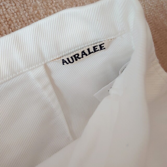 AURALEE(オーラリー)のオーラリー　AURALEE　モールスキンスカート　白　ホワイト レディースのスカート(ロングスカート)の商品写真