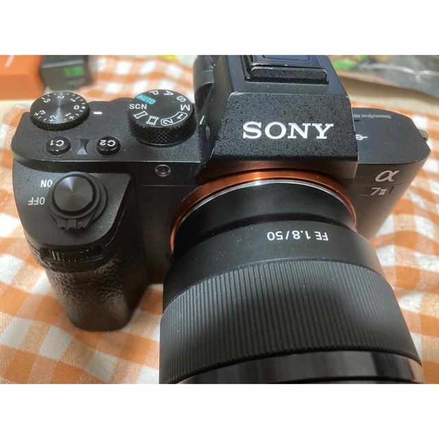 フルサイズSony a7本体＋レンズSEL50F18F