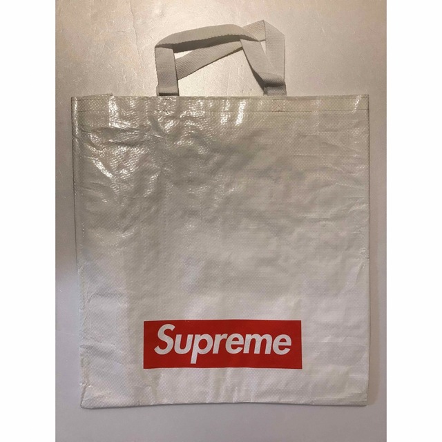 Supreme(シュプリーム)のシュプリーム　ショッパー　トートバッグ　中 メンズのバッグ(その他)の商品写真